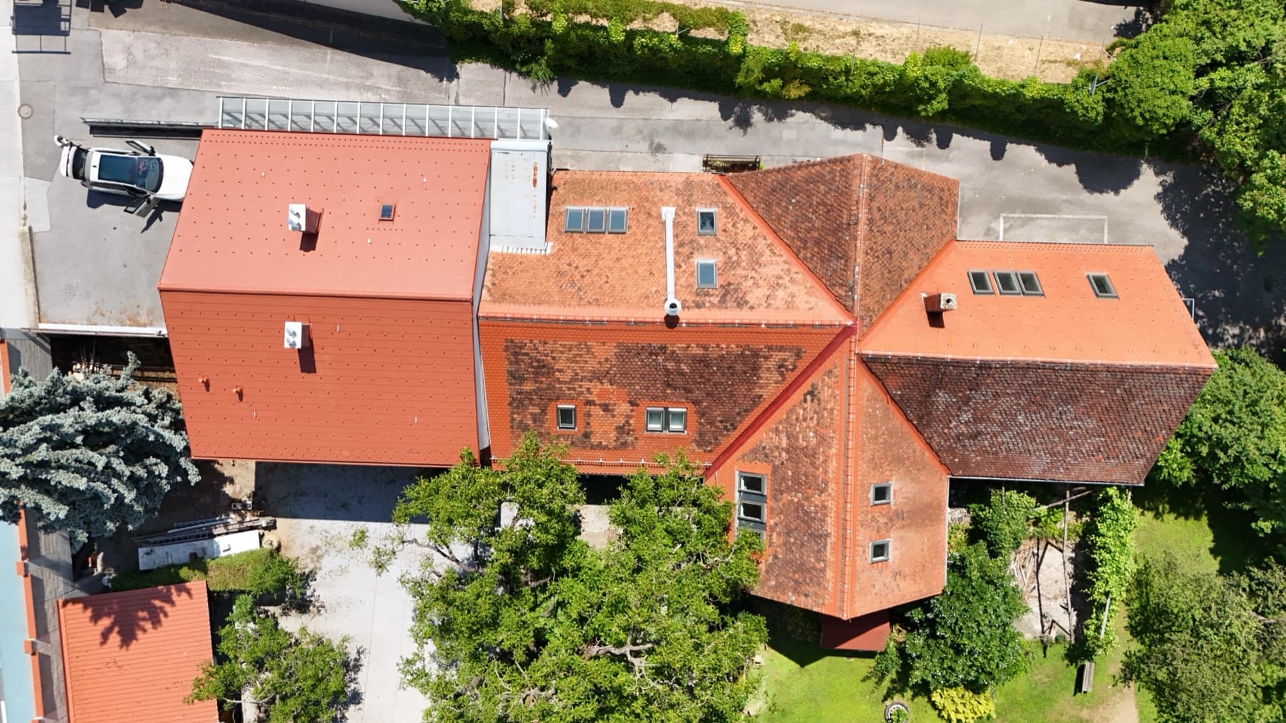 Dachsanierung & Umbau